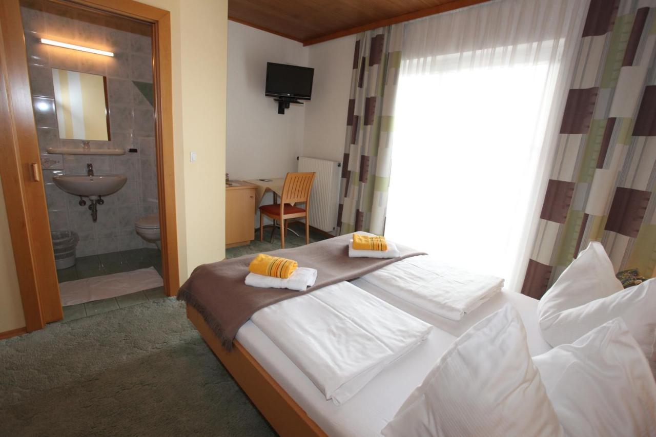 Hotel & Fruehstueckspension Raabtal Feldbach (Styria) Exterior foto